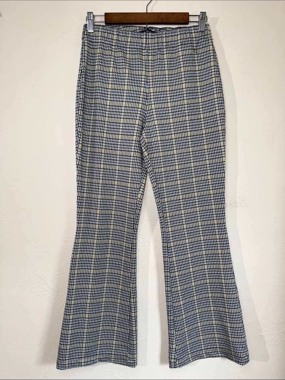 Abercrombie & Fitch Plaid Houndstooth Flare Pants S